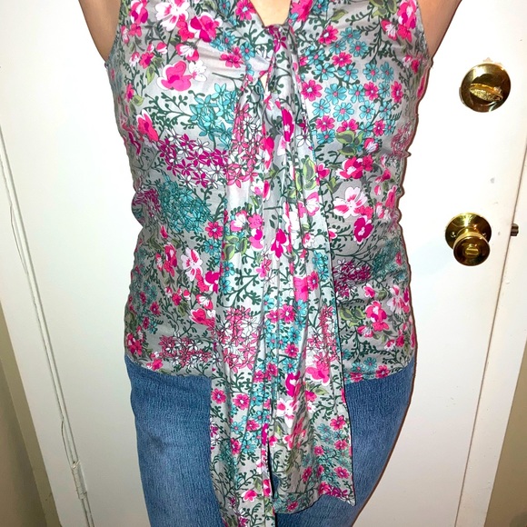 Old Navy floral blouse - Picture 1 of 3
